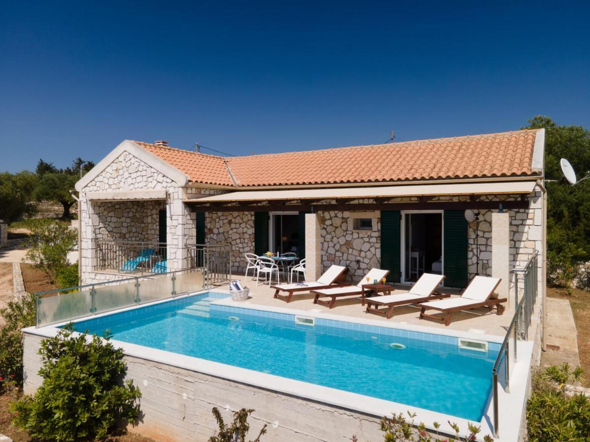 Stone Villa Eriphyle ,Private Witn Sunset View 피스카던 외부 사진